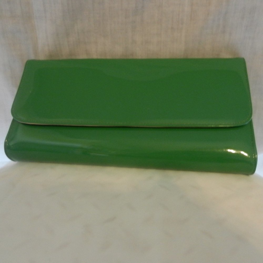 Green Clutch 10 x 5 1/2 Vinyl